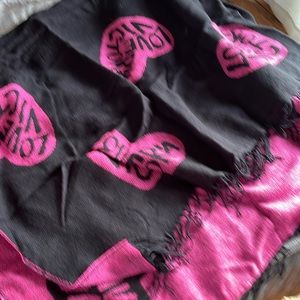 Victoria Secret lightweight blanket/wrap 100%acrylic woven material NWT